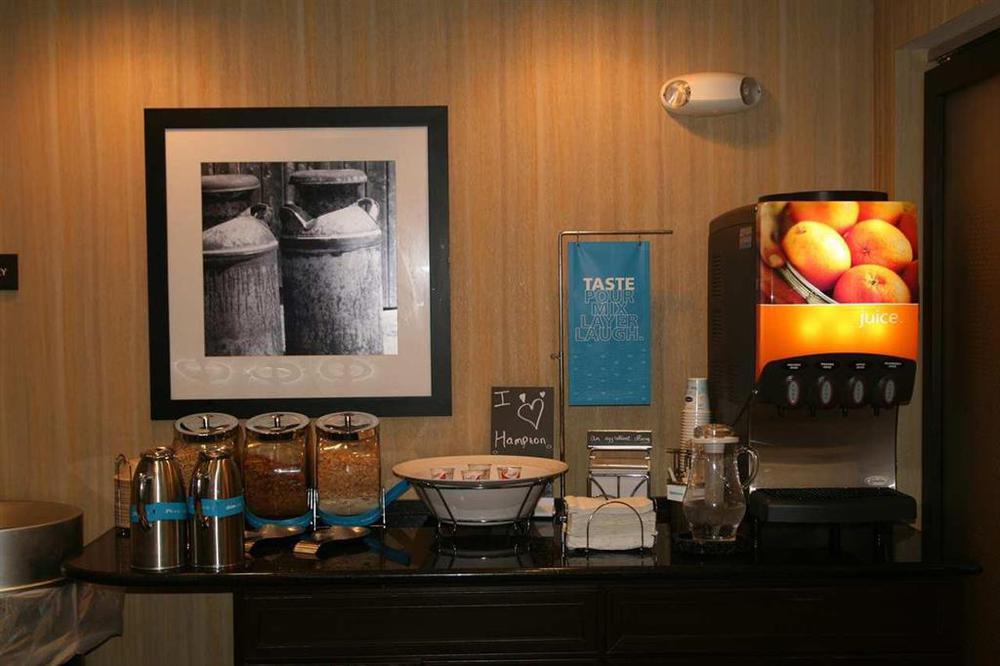 Hampton Inn أبينغدون المطعم الصورة